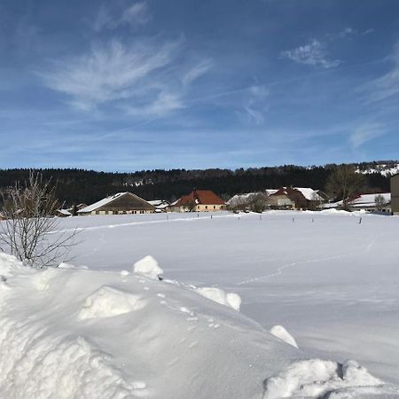 Chambres D'Hotes - Les Dolines La Chaux  Exterior foto